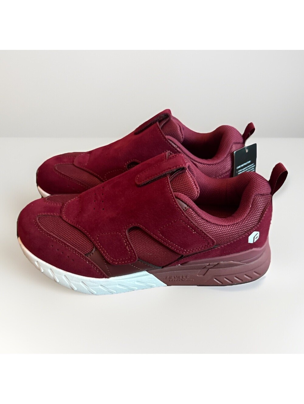 NEW FitVille Burgundy Diabetic Shoes Easy Closure Straps Women’s Size 9 Wide